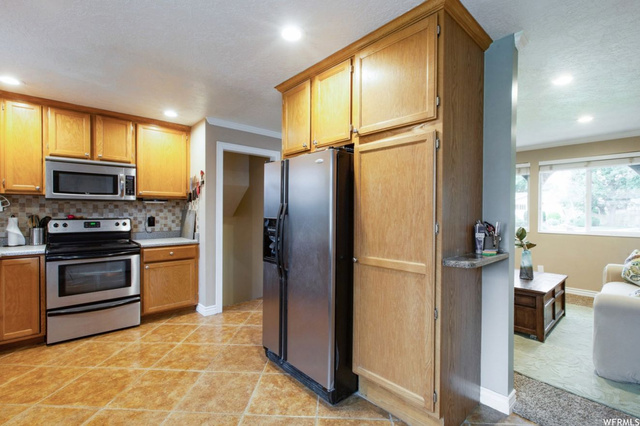 9628 S 760 E, Sandy, UT 84094 — photo 6