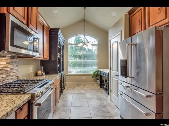 302 E Nechatel, Draper, UT 84020 — photo 4