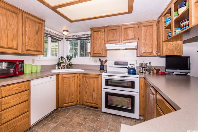 134 S 1250 E, Logan, UT 84321 — photo 9