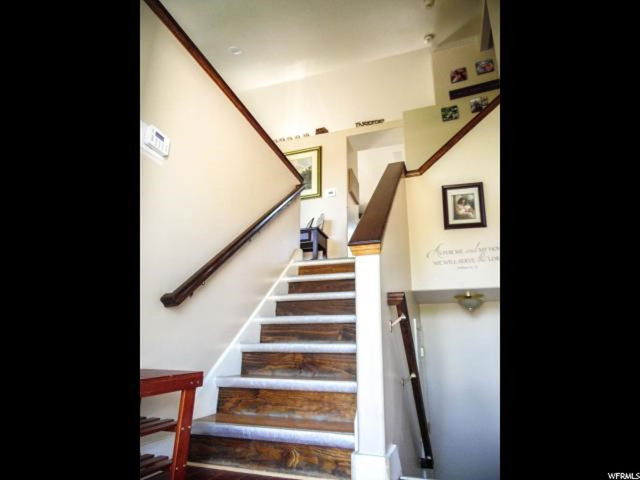 2071 W 2175 N, Clinton, UT 84015 — photo 5
