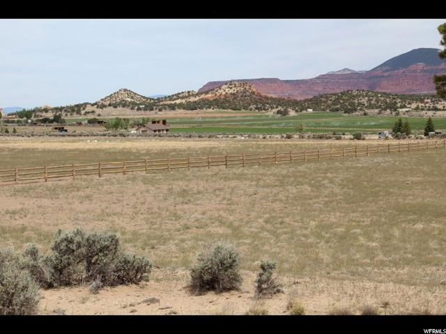 1150 S 1900 St E, Teasdale, UT 84773 — photo 3