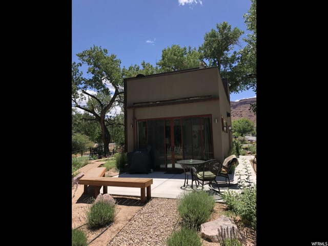 263 S 100 E, Moab, UT 84532 — photo 8