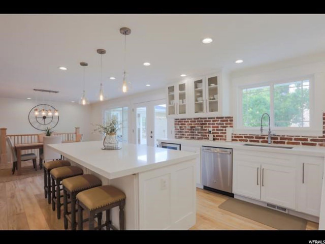 2859 E 9725 S, Sandy, UT 84092 — photo 2