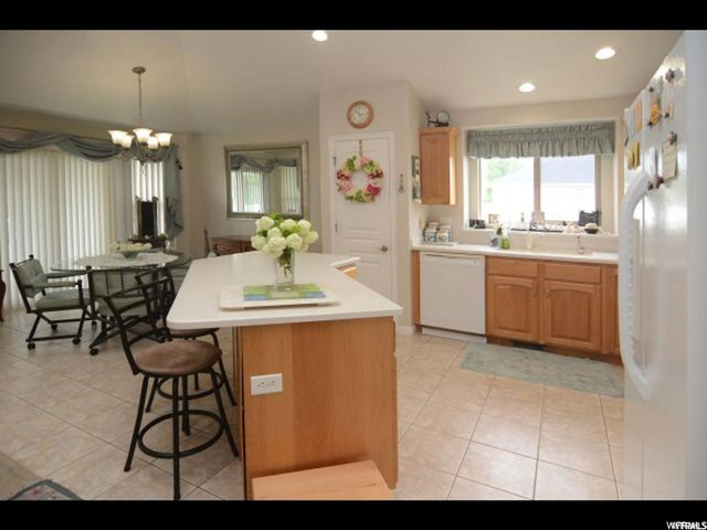 1904 S 275 E, Clearfield, UT 84015 — photo 10