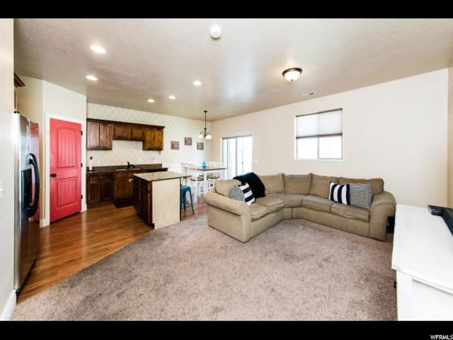 693 N 180 E, Smithfield, UT 84335 — photo 5