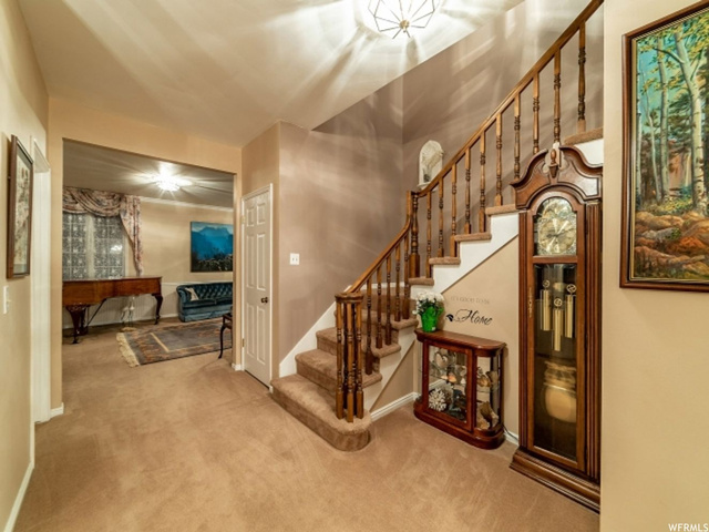 2828 E Ksel Dr, Sandy, UT 84092 — photo 6
