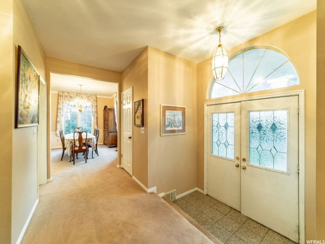 2828 E Ksel Dr, Sandy, UT 84092 — photo 5