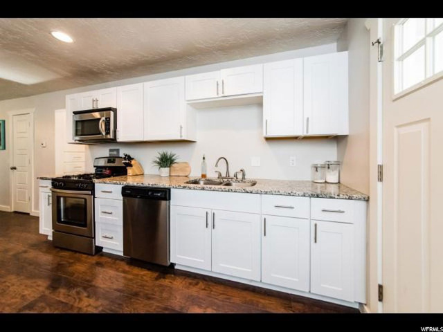 550 S 600 E, River Heights, UT 84321 — photo 9