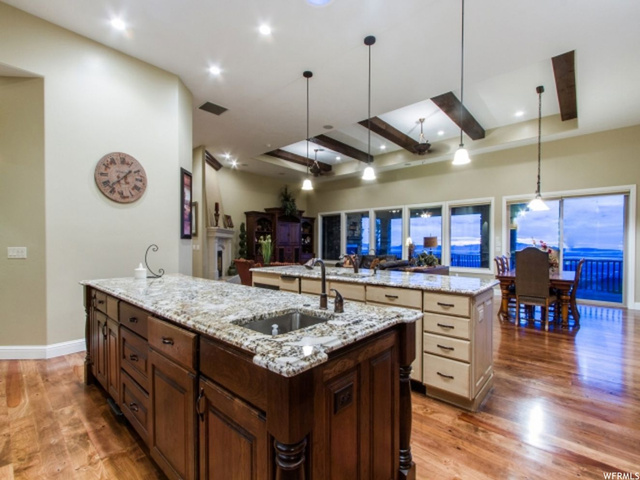 4378 S Foothill Dr E, Bountiful, UT 84010 — photo 8