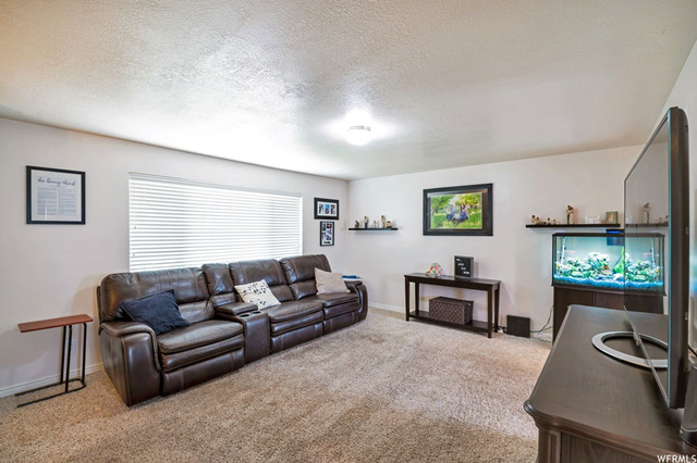 2124 N 2475 W, Clinton, UT 84015 — photo 2