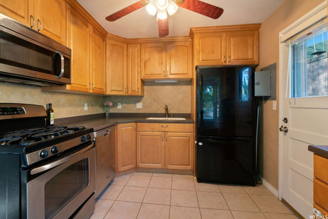 57 S B St E, Springville, UT 84663 — photo 2