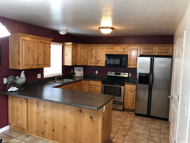 490 N 1235 W, Orem, UT 84057 — photo 2