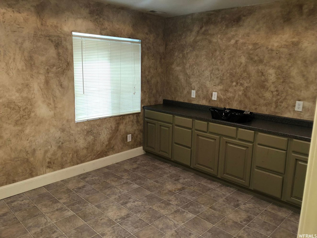 490 N 1235 W, Orem, UT 84057 — photo 12