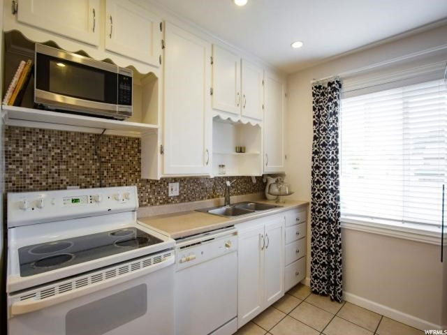 5753 S Hillside Dr E, Murray, UT 84107 — photo 8