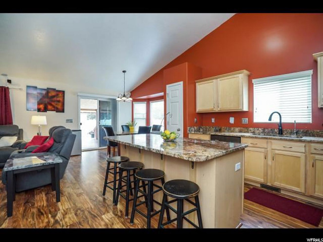 1538 N 2400 W, Clinton, UT 84015 — photo 7