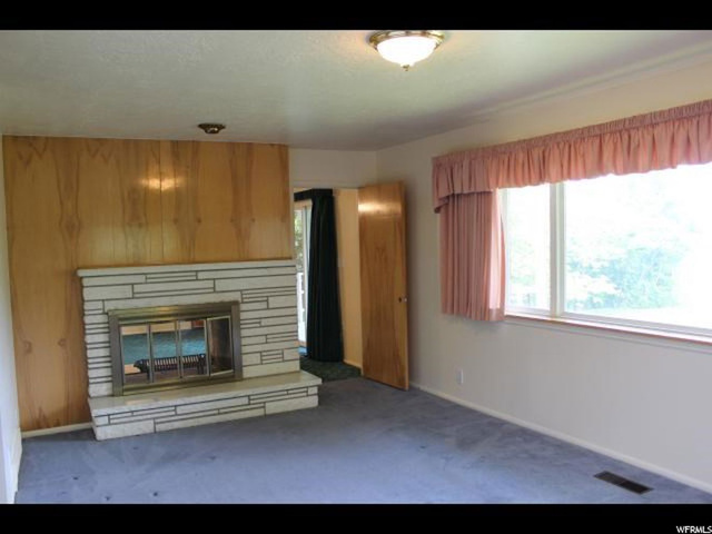 251 E 800 S, Centerville, UT 84014 — photo 12