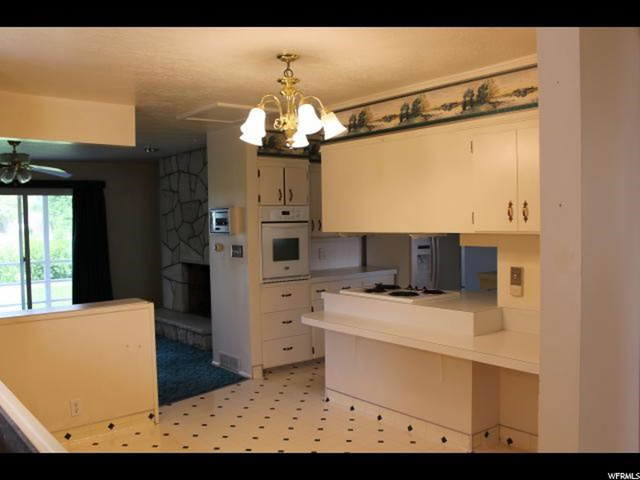 251 E 800 S, Centerville, UT 84014 — photo 9