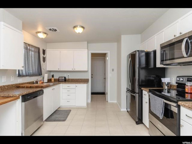 1025 N 250 W, Sunset, UT 84015 — photo 8