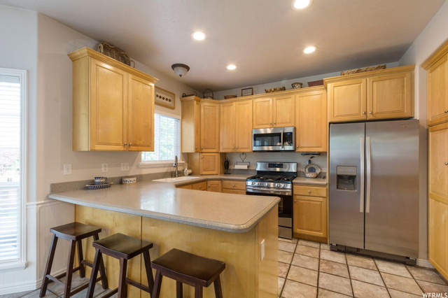 942 N 240 E, American Fork, UT 84003 — photo 11
