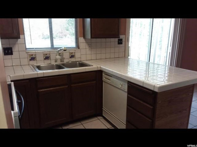 5506 S 3925 W, Roy, UT 84067 — photo 11