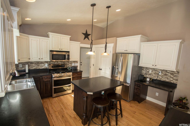 836 S 450 E, Providence, UT 84332 — photo 4