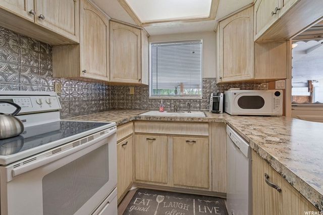 55 N 400 E, Heber City, UT 84032 — photo 12