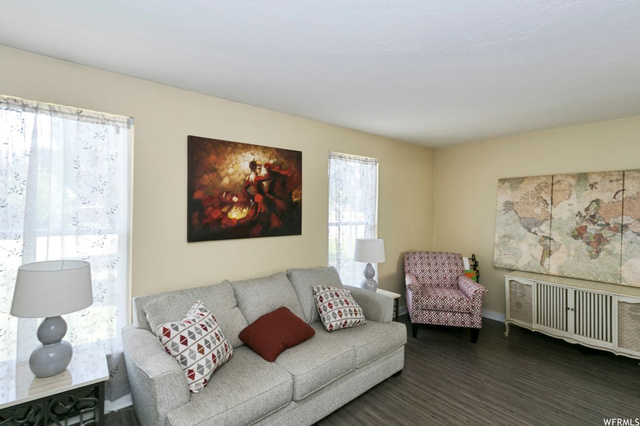 1670 E Ridgemark Dr S, Sandy, UT 84092 — photo 5