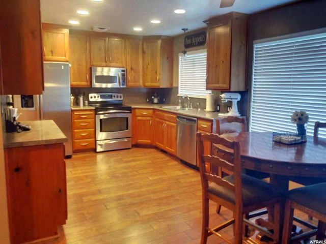 1330 Orchard Ave, Ogden, UT 84404 — photo 3
