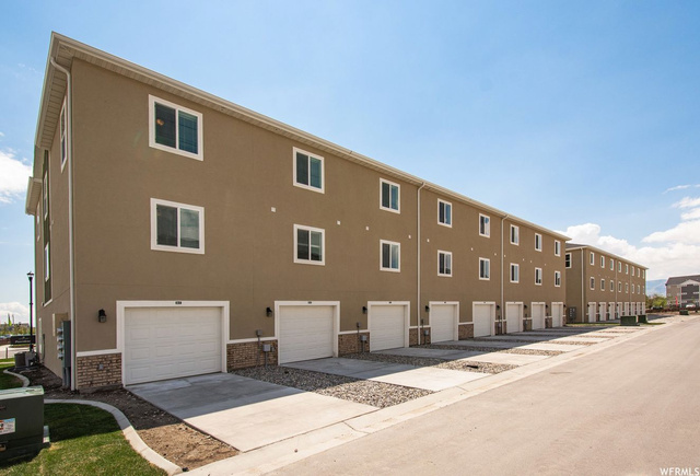 76 E 630 N, Vineyard, UT 84058 — photo 2