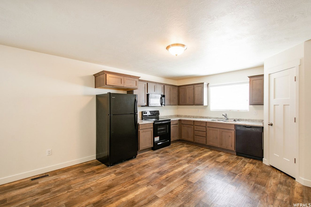 76 E 630 N, Vineyard, UT 84058 — photo 9
