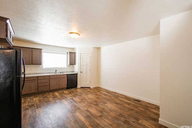76 E 630 N, Vineyard, UT 84058 — photo 8