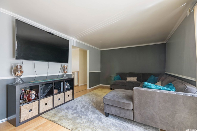 8431 S 1575 E, Sandy, UT 84093 — photo 9