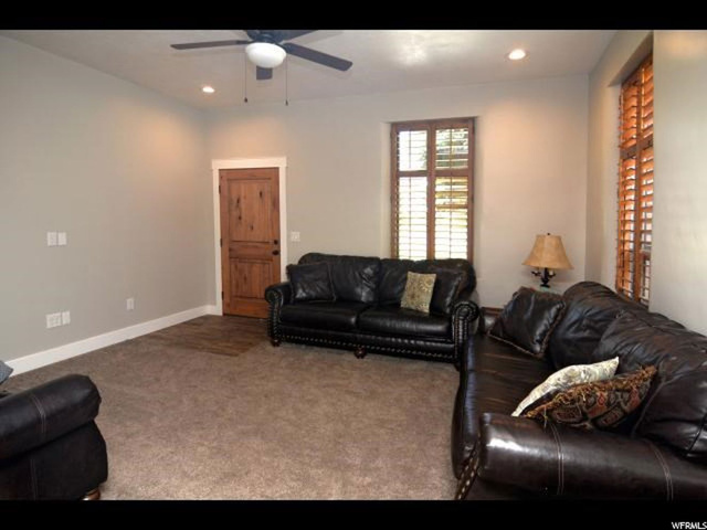 697 E 2550 N, North Ogden, UT 84414 — photo 7