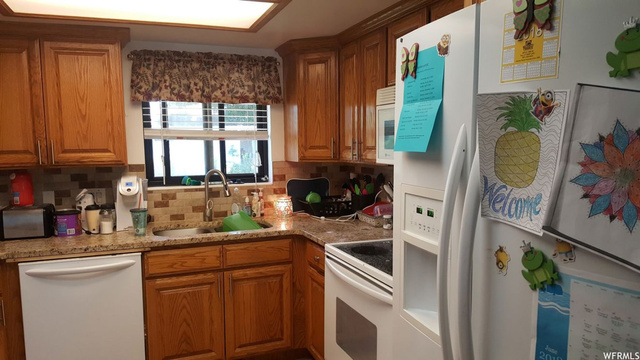 1927 W 3775 S, Roy, UT 84067 — photo 7