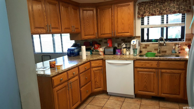 1927 W 3775 S, Roy, UT 84067 — photo 4