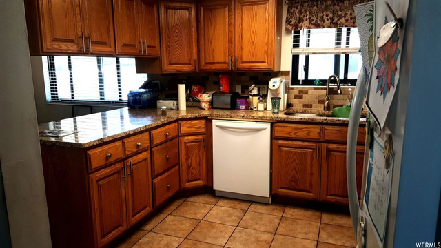 1927 W 3775 S, Roy, UT 84067 — photo 5
