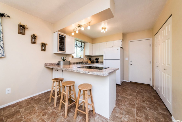 2554 N 230 E, North Logan, UT 84341 — photo 4