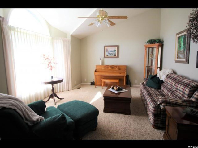70 N 200 E, Hyde Park, UT 84318 — photo 2