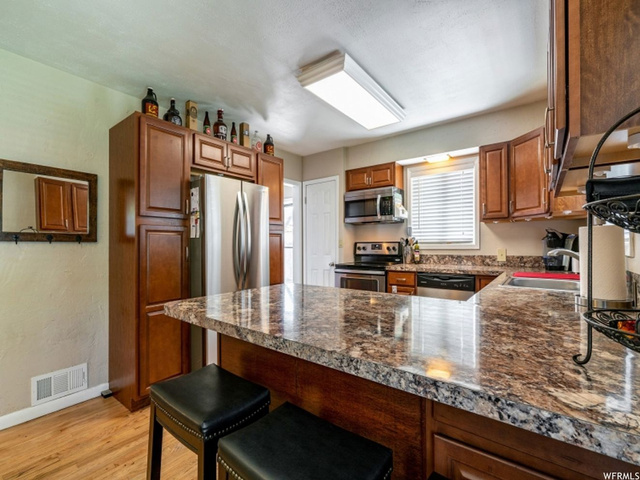 3372 S Jackson Ave E, Ogden, UT 84403 — photo 9