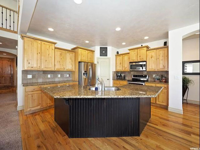 522 E 8300 S, Sandy, UT 84070 — photo 8