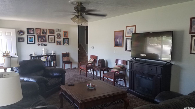 550 E 300 S, Hyrum, UT 84319 — photo 4