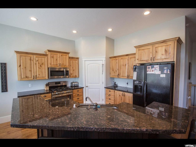 344 W 285 N, Wellsville, UT 84339 — photo 3