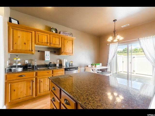 696 N 240 E, Smithfield, UT 84335 — photo 10