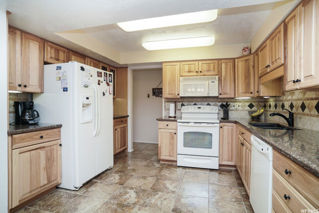 5483 S 925 E, South Ogden, UT 84405 — photo 8