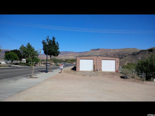 700 N State St, Hurricane, UT 84737 — photo 4