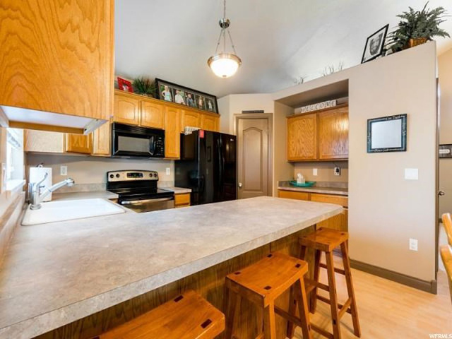 588 W 3300 S, Syracuse, UT 84075 — photo 11