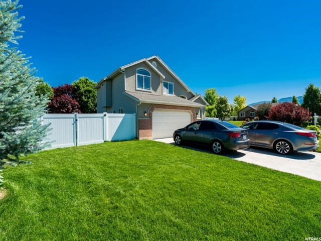 588 W 3300 S, Syracuse, UT 84075 — photo 2