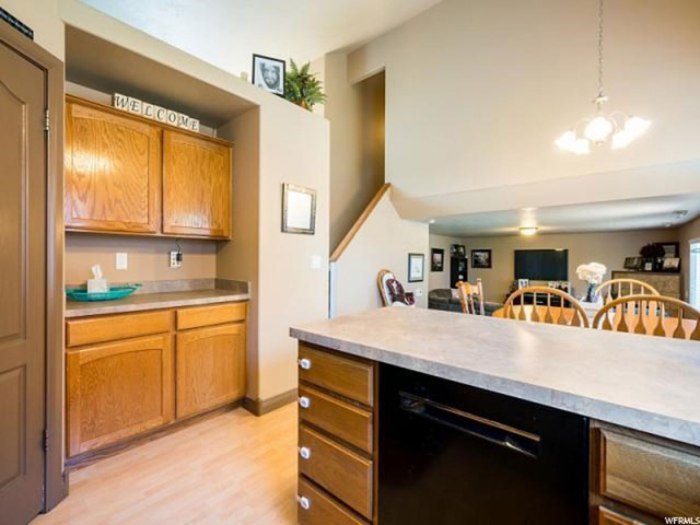 588 W 3300 S, Syracuse, UT 84075 — photo 10