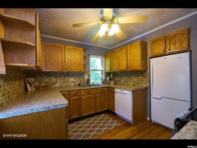155 W 300 N, Bountiful, UT 84010 — photo 6
