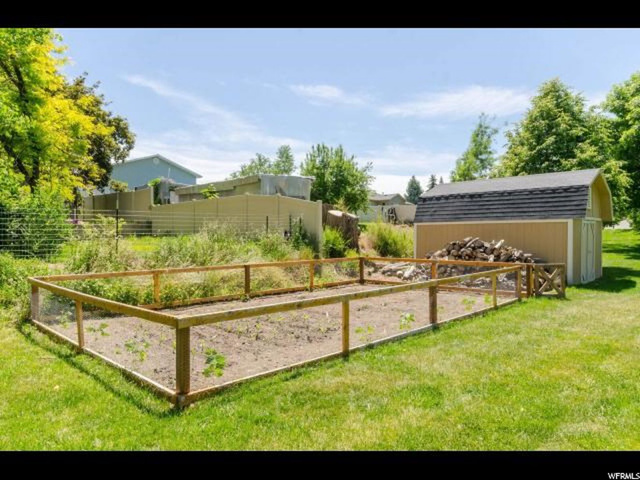 175 E 400 S, Hyrum, UT 84319 — photo 9